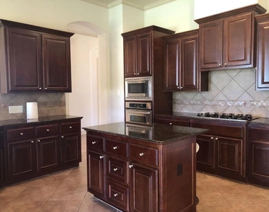 8311 Cabrillo Landing Court - Photo Thumbnail 10