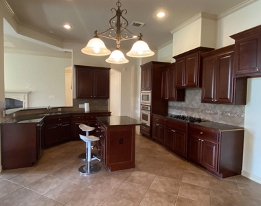 8311 Cabrillo Landing Court - Photo Thumbnail 8