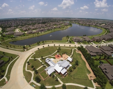 15403 Court Green Trail - Photo Thumbnail 18