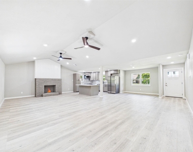 135 Highland Terrace - Photo Thumbnail 6