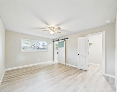 135 Highland Terrace - Photo Thumbnail 25