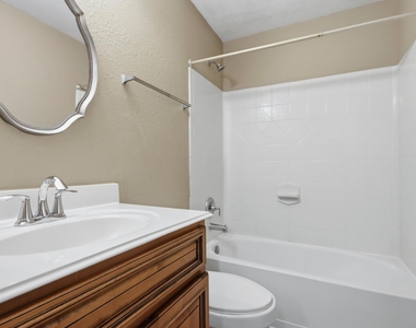 3031 Cypress Island Drive - Photo Thumbnail 9