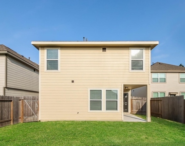 17311 Desmond Street - Photo Thumbnail 2