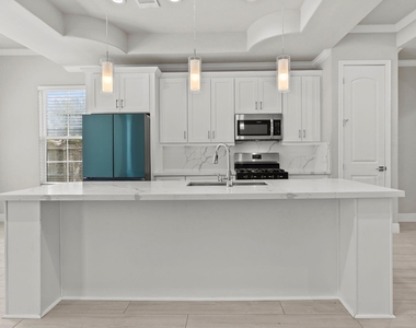 1703 Wipprecht Street - Photo Thumbnail 4