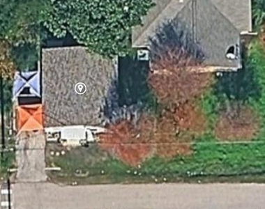 1303 9th Street - Photo Thumbnail 5