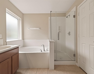 25918 Silver Timbers Lane - Photo Thumbnail 22
