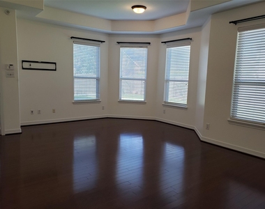 3607 Cat Springs Lane - Photo Thumbnail 15