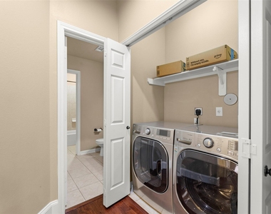 1716 Aden Drive - Photo Thumbnail 13
