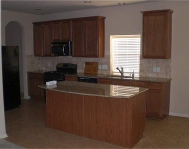 3230 Raintree Village Drive - Photo Thumbnail 2
