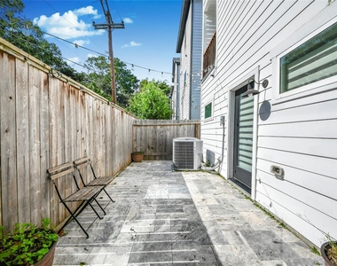 1837 Flowing Springs Trail - Photo Thumbnail 37