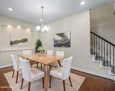 24227 Peralta Glen Lane - Photo Thumbnail 11