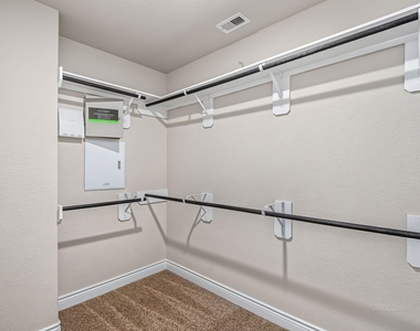 24227 Peralta Glen Lane - Photo Thumbnail 34