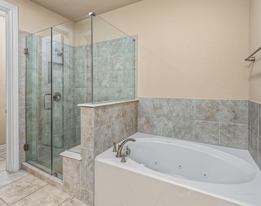 24227 Peralta Glen Lane - Photo Thumbnail 23
