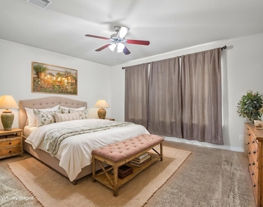 24227 Peralta Glen Lane - Photo Thumbnail 20
