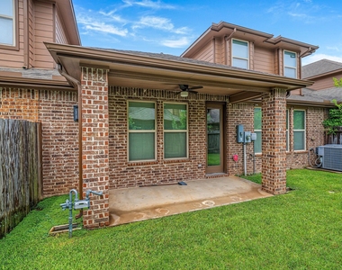24227 Peralta Glen Lane - Photo Thumbnail 35