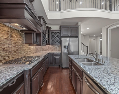 24227 Peralta Glen Lane - Photo Thumbnail 15
