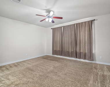 24227 Peralta Glen Lane - Photo Thumbnail 19