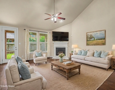 24227 Peralta Glen Lane - Photo Thumbnail 18
