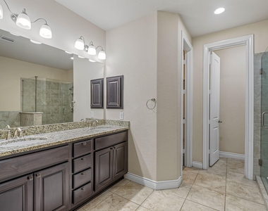 24227 Peralta Glen Lane - Photo Thumbnail 22