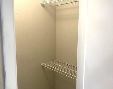 3075 Walnut Bend Lane - Photo Thumbnail 15