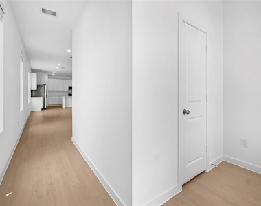26139 Sea Rosemary Ln - Photo Thumbnail 10