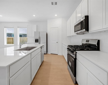 26139 Sea Rosemary Ln - Photo Thumbnail 5