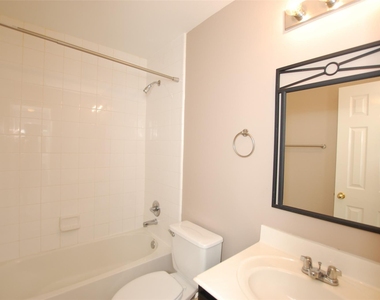 4711 Buescher Court - Photo Thumbnail 13