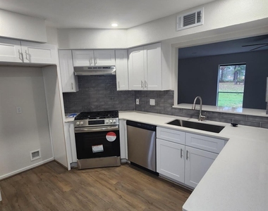 25605 Fm 2100 Road - Photo Thumbnail 4