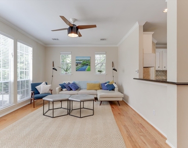 1706 Tuam Street - Photo Thumbnail 5
