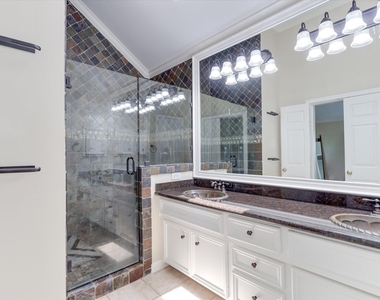 1706 Tuam Street - Photo Thumbnail 18