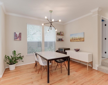 1706 Tuam Street - Photo Thumbnail 13
