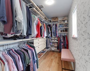 1706 Tuam Street - Photo Thumbnail 17