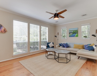 1706 Tuam Street - Photo Thumbnail 8