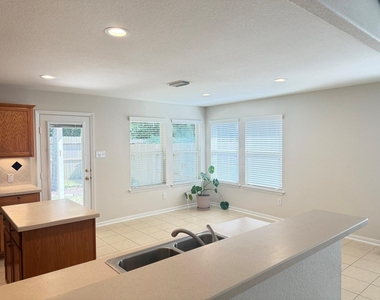26 Prairie Oak Trail - Photo Thumbnail 3