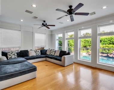 4807 Andover Street - Photo Thumbnail 24