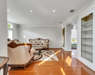 4807 Andover Street - Photo Thumbnail 5