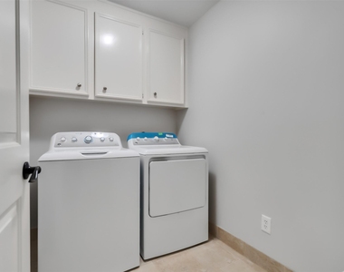 4807 Andover Street - Photo Thumbnail 36