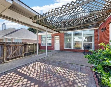 11214 Hillside Glen Trail - Photo Thumbnail 40