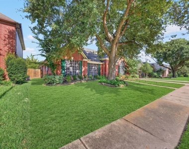 11214 Hillside Glen Trail - Photo Thumbnail 4