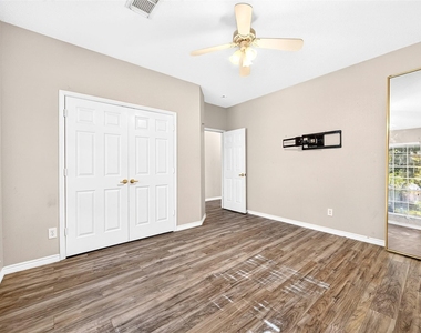 11214 Hillside Glen Trail - Photo Thumbnail 29