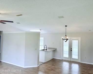 1112 Malone Street Nw - Photo Thumbnail 3