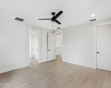 223 6th Avenue - Photo Thumbnail 22