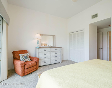 5025 Harmony Circle - Photo Thumbnail 8