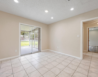 138 W Pasco Lane - Photo Thumbnail 15