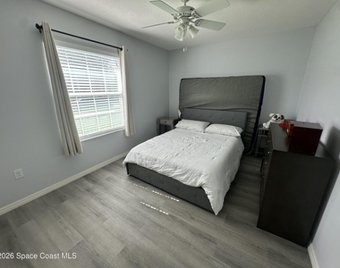 1133 Morgan Circle Ne - Photo Thumbnail 12