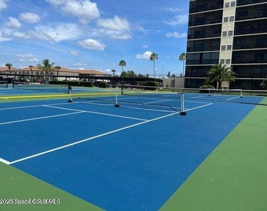 500 Palm Springs Boulevard - Photo Thumbnail 11