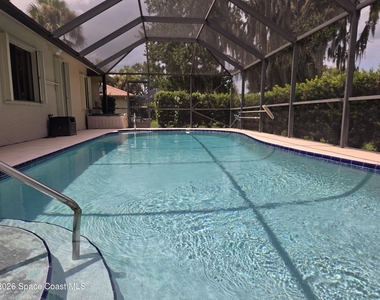 1825 Fox Bay Drive - Photo Thumbnail 24