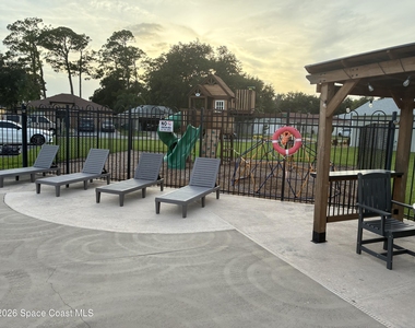 1776 Vista Lake Circle - Photo Thumbnail 19