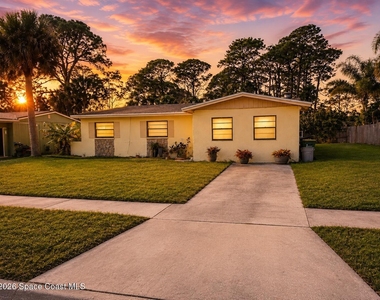 1070 Lee Avenue - Photo Thumbnail 9