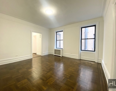 West 104 Street - Photo Thumbnail 1
